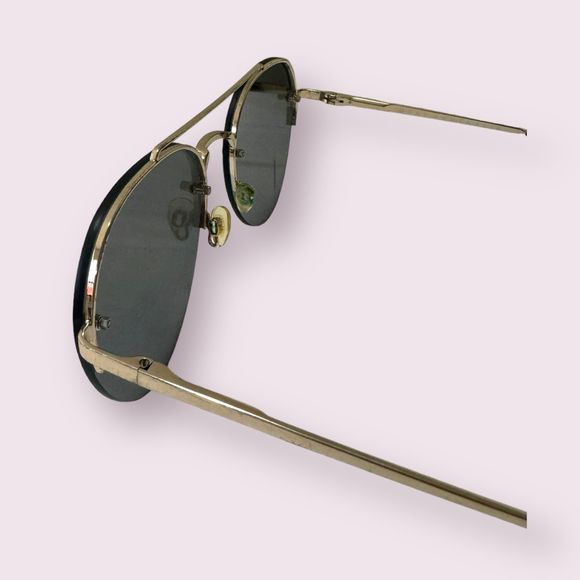 Quay Somerset 126 Round Mirrored Sunglasses - Picture 7 of 8